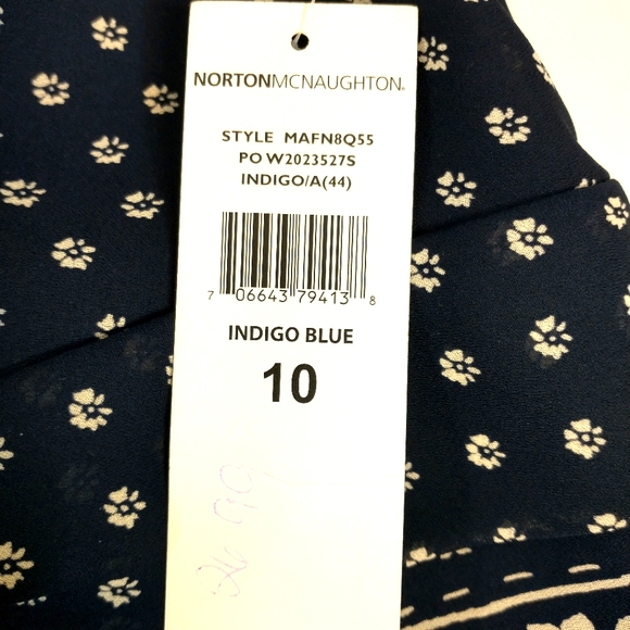 Norton Mc Naughton V-neck Women's Sleeveless Top Navy Blue Floral Print Size 10 - Picture 5 of 5